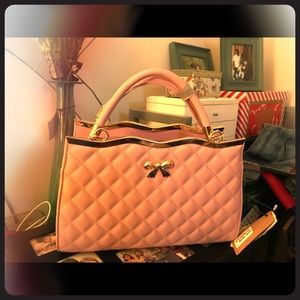 Pink pocketbook